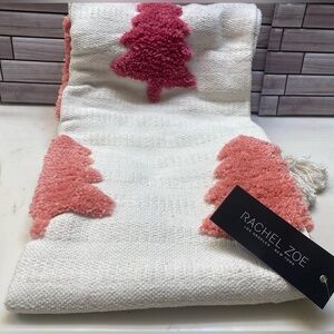Rachel Zoe  🎄 🩷Pink Christmas Tree Over sized Decorative Throw 50x70” NWT